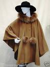 CAPE AVEC FOURRURE RENARD - model PN232