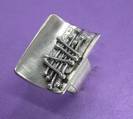 OBLONG LADDER ring