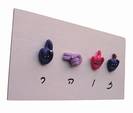 שלט איות אצבעות-משפחת סגולים